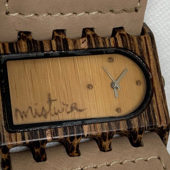Mistura Ferro wooden unisex watch 47mm quartz analog beige wide leather running main image 7